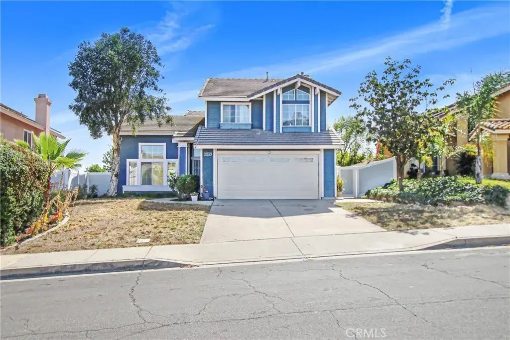 26650 Black Horse, Corona