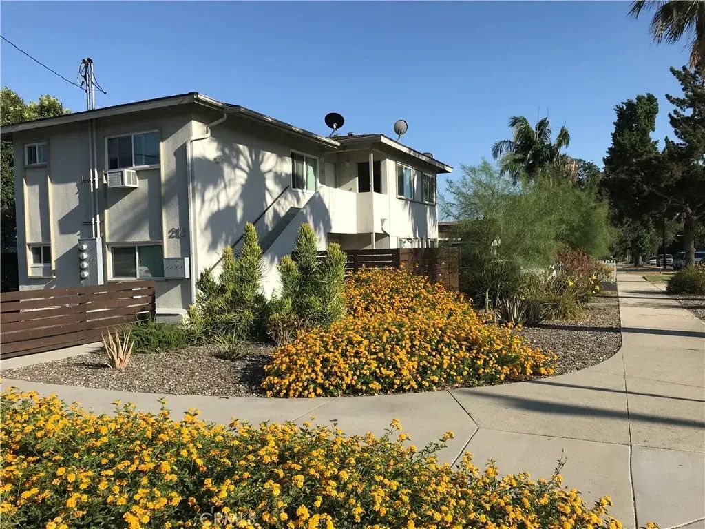 212 E 8th Street B, Upland