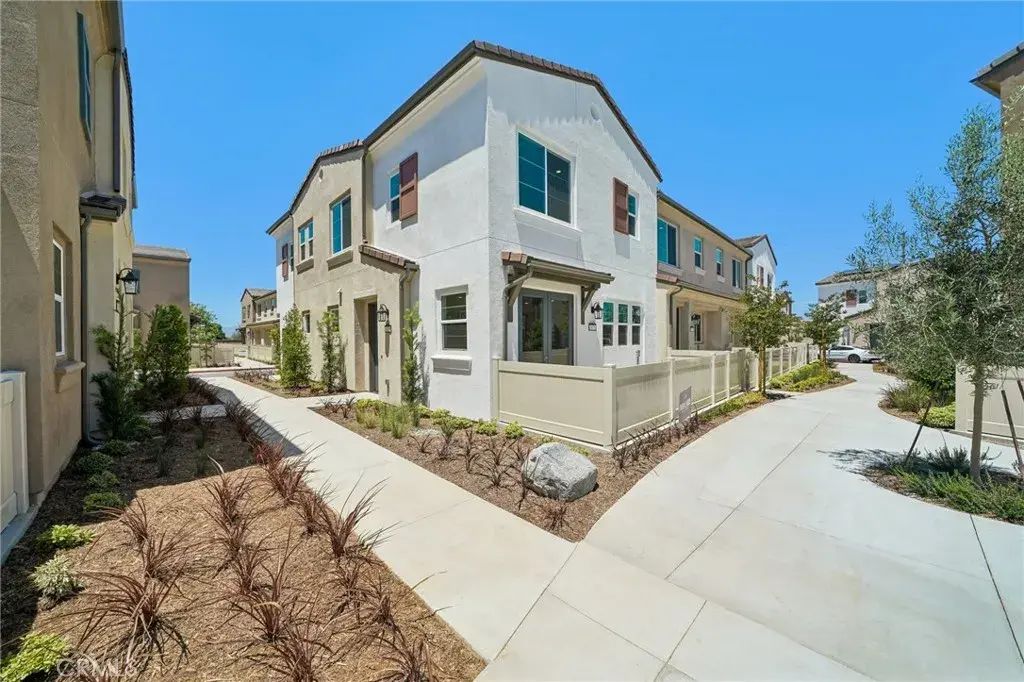 3175 Teralina Circle, Riverside
