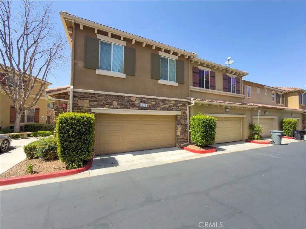 30505 Canyon Hills Road 406, Lake Elsinore