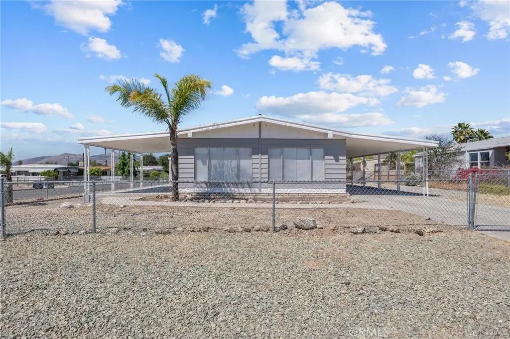 44732 Cornish, Hemet