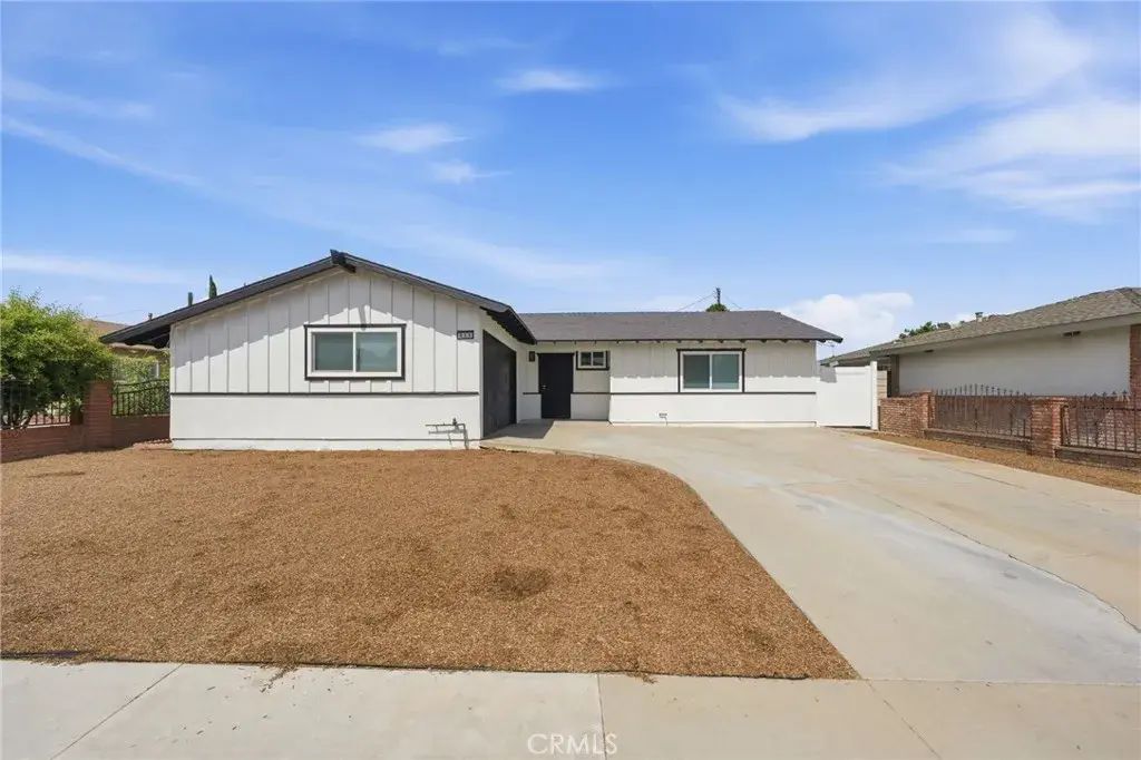 239 S 4th, La Puente