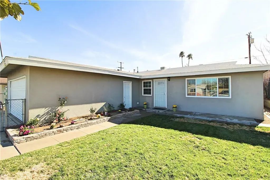 1608 De Anza Street, Barstow