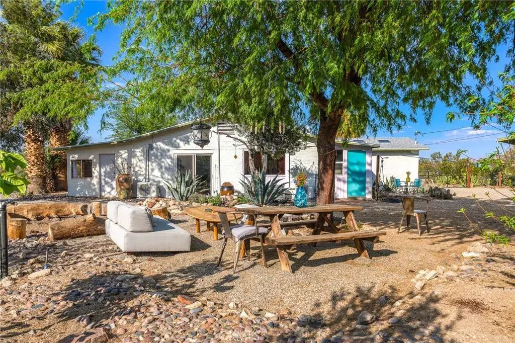 6766 Mesquite Drive, 29 Palms