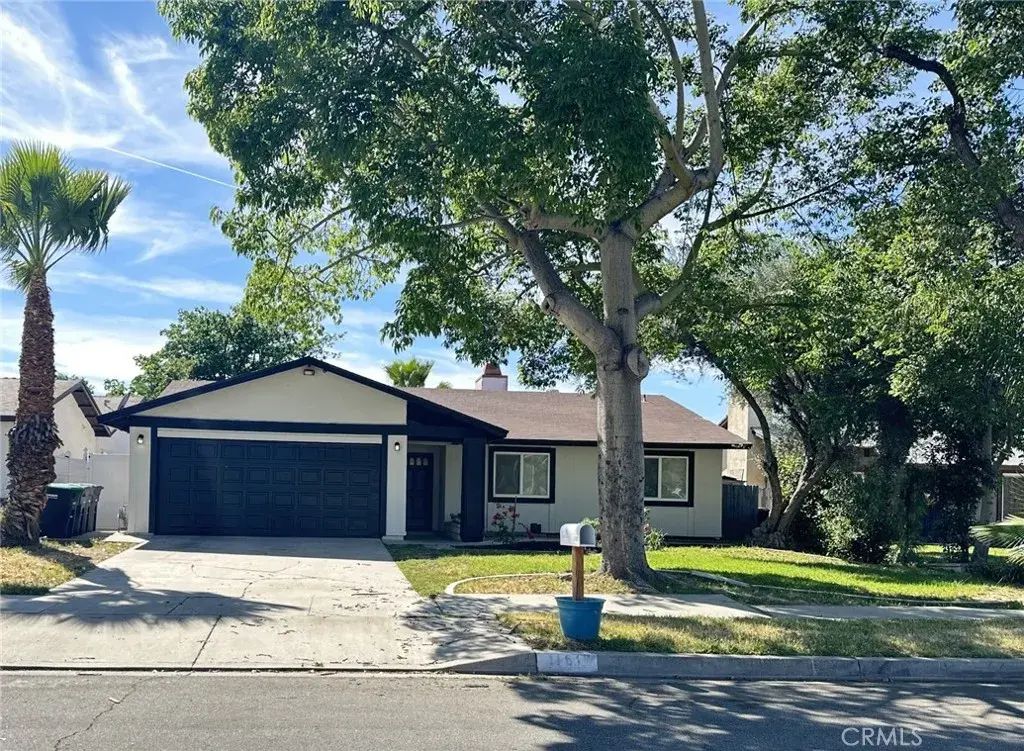 1161 Blue Ridge Lane, Colton