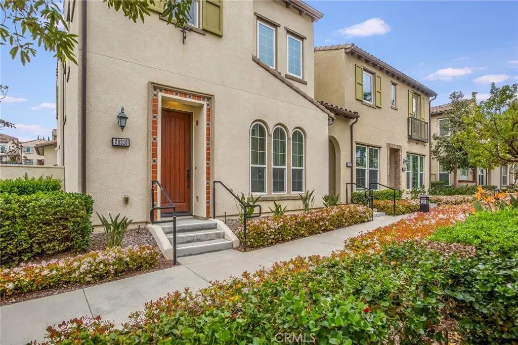 20310 Paseo Los Arcos, Porter Ranch