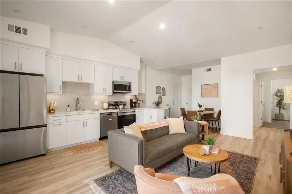 935 Madonna Rd 303, San Luis Obispo