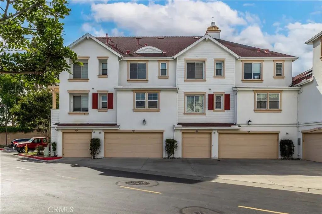 755 Harbor Cliff Way 110, Oceanside