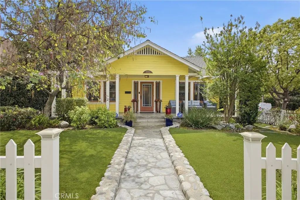 402 Wildrose Avenue, Monrovia