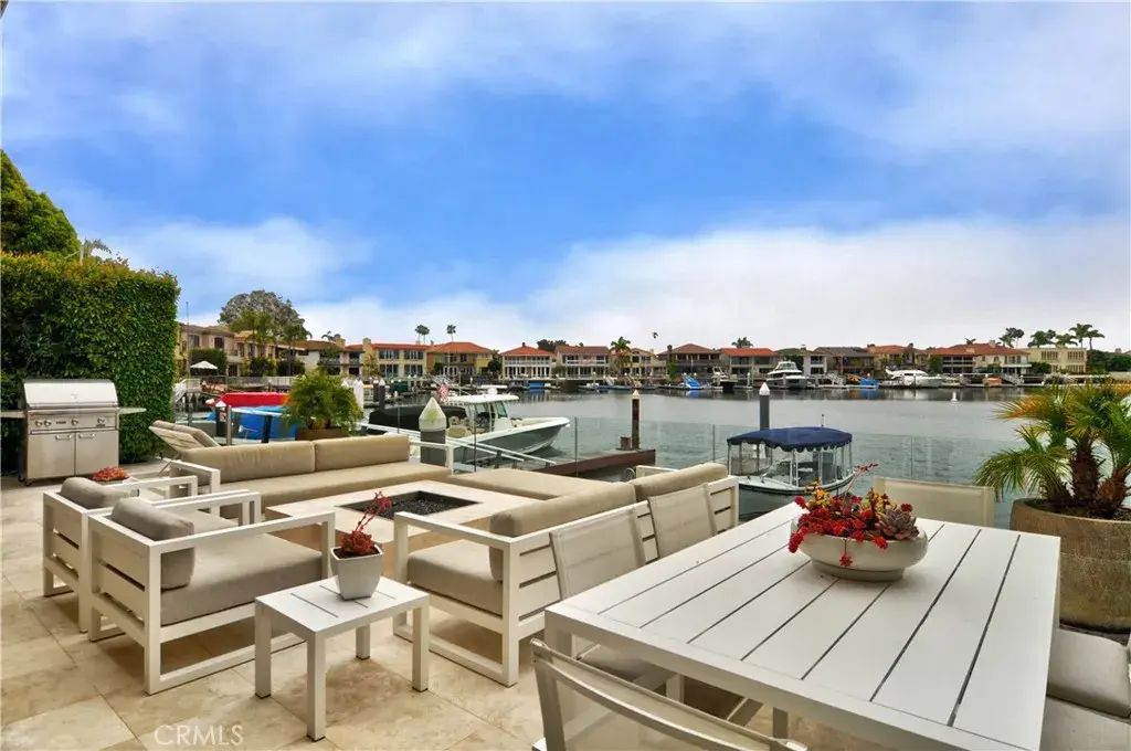 71 Linda Isle, Newport Beach