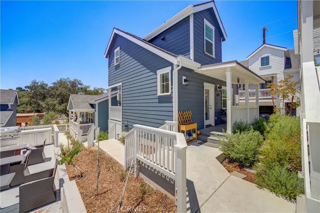 5926 Gran Paseo Way, Atascadero