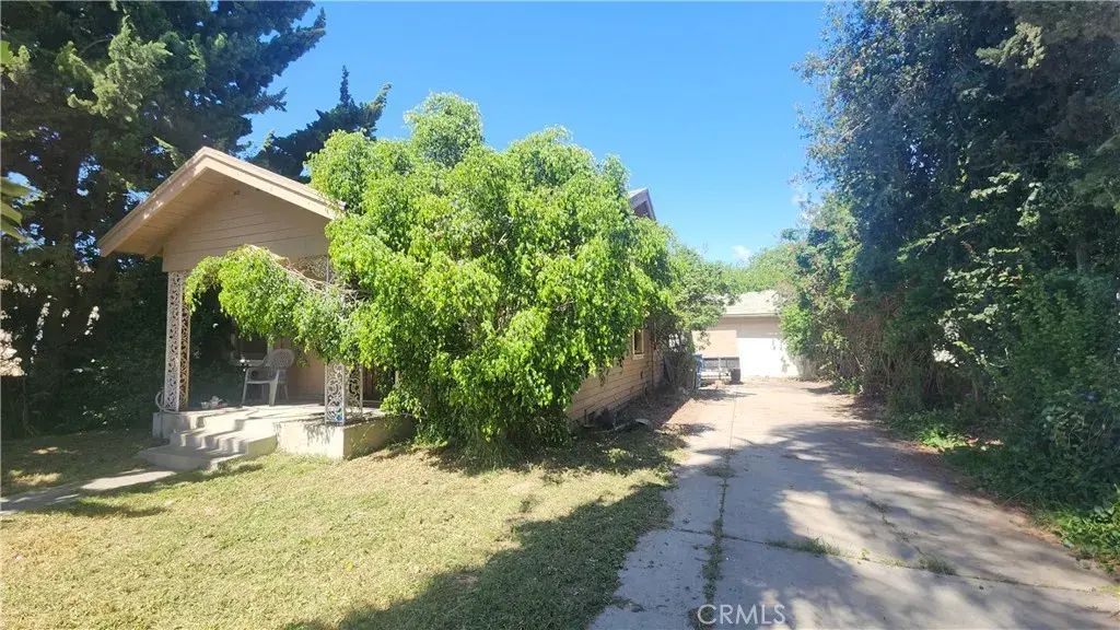 819 E Boone, Santa Maria