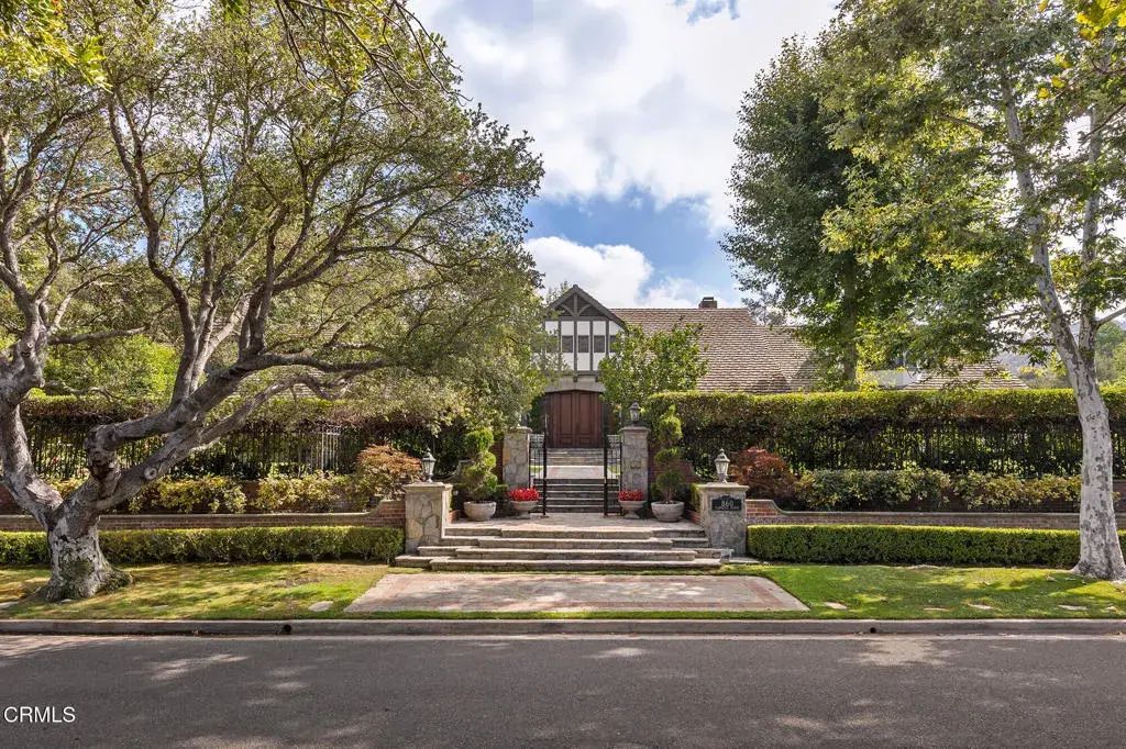 860 Flintridge Avenue, La Canada Flintridge