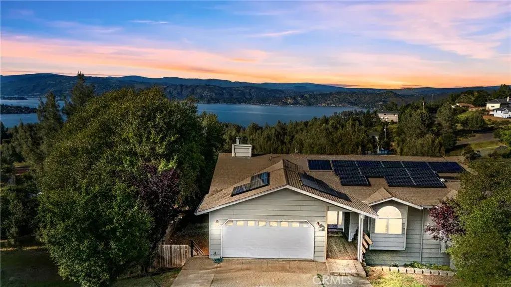 9800 El Dorado, Kelseyville