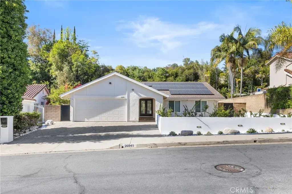 26941 Floresta, Mission Viejo