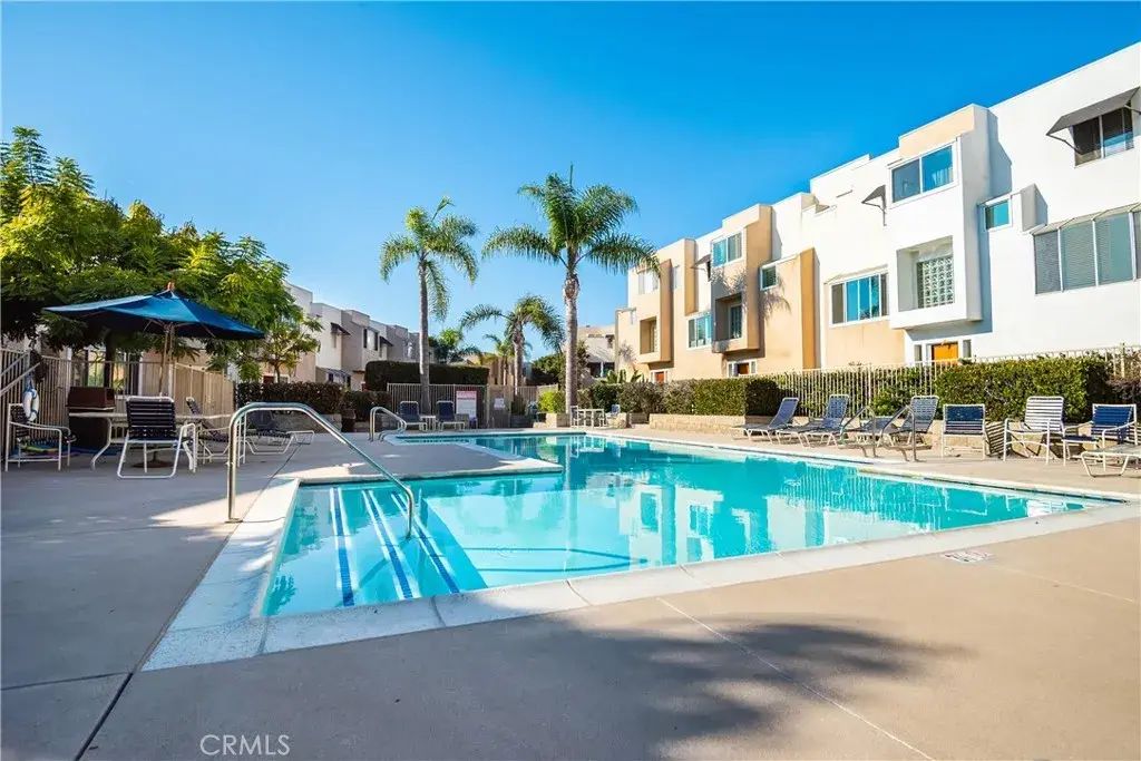 501 Herondo 4, Hermosa Beach