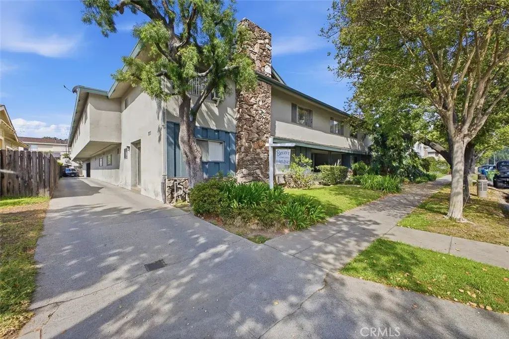 411 N Chapel, Alhambra