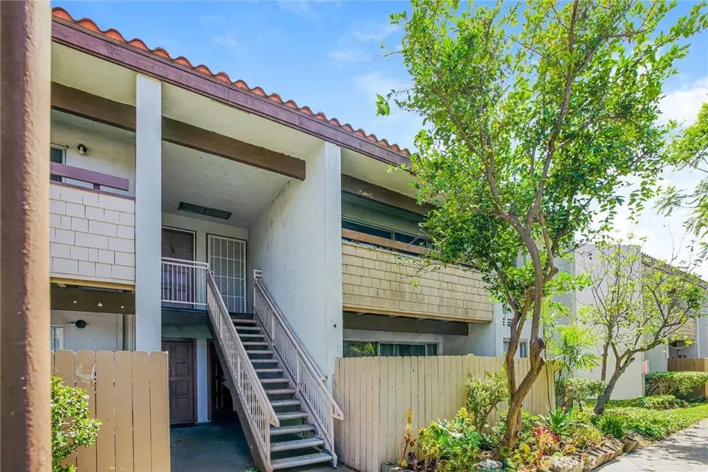 2501 W Sunflower E-11, Santa Ana