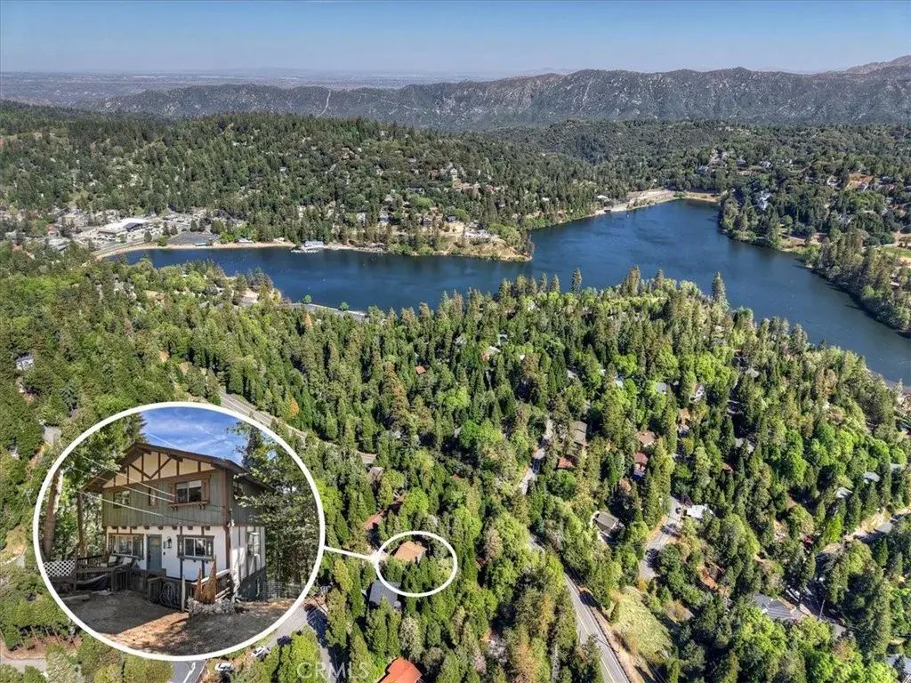 905 Jungfrau, Crestline