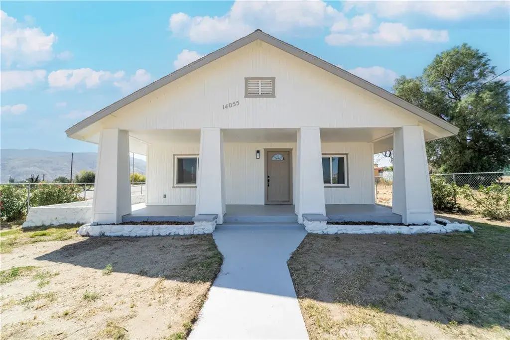 14055 Palm Street, Cabazon