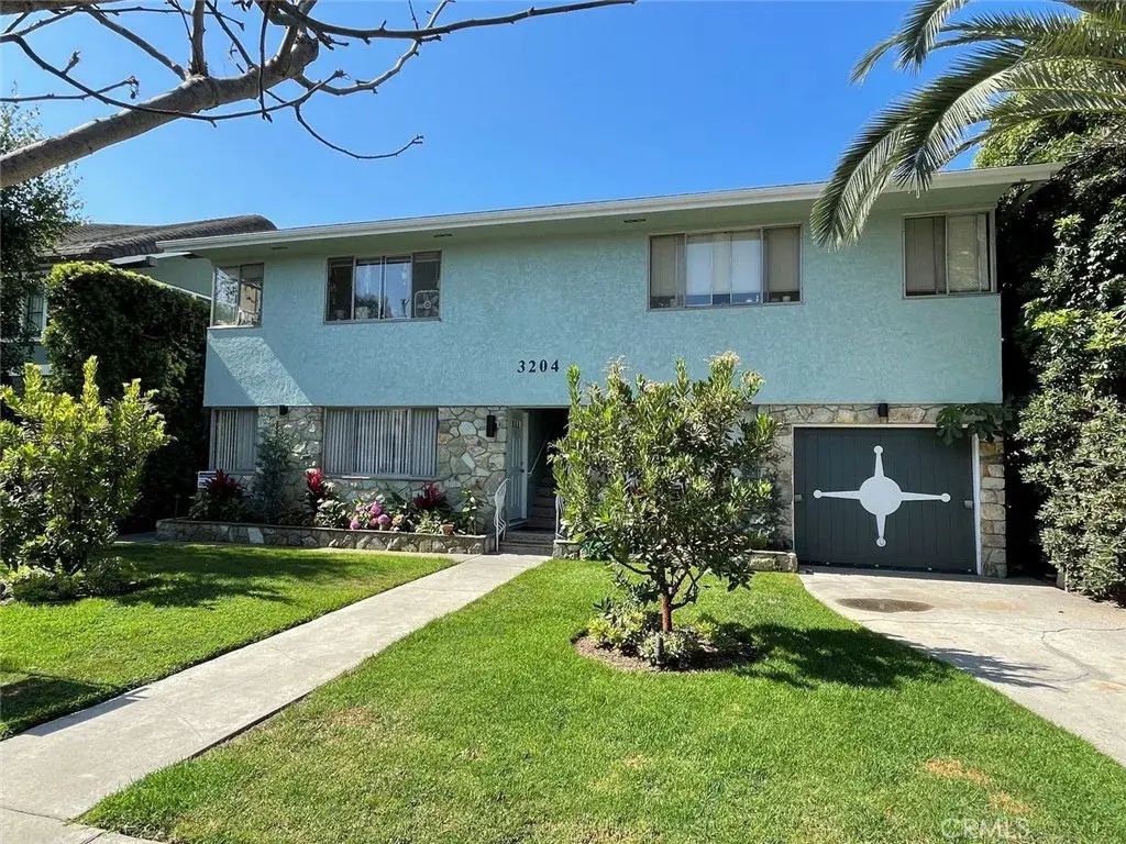 3204 E 2nd, Long Beach