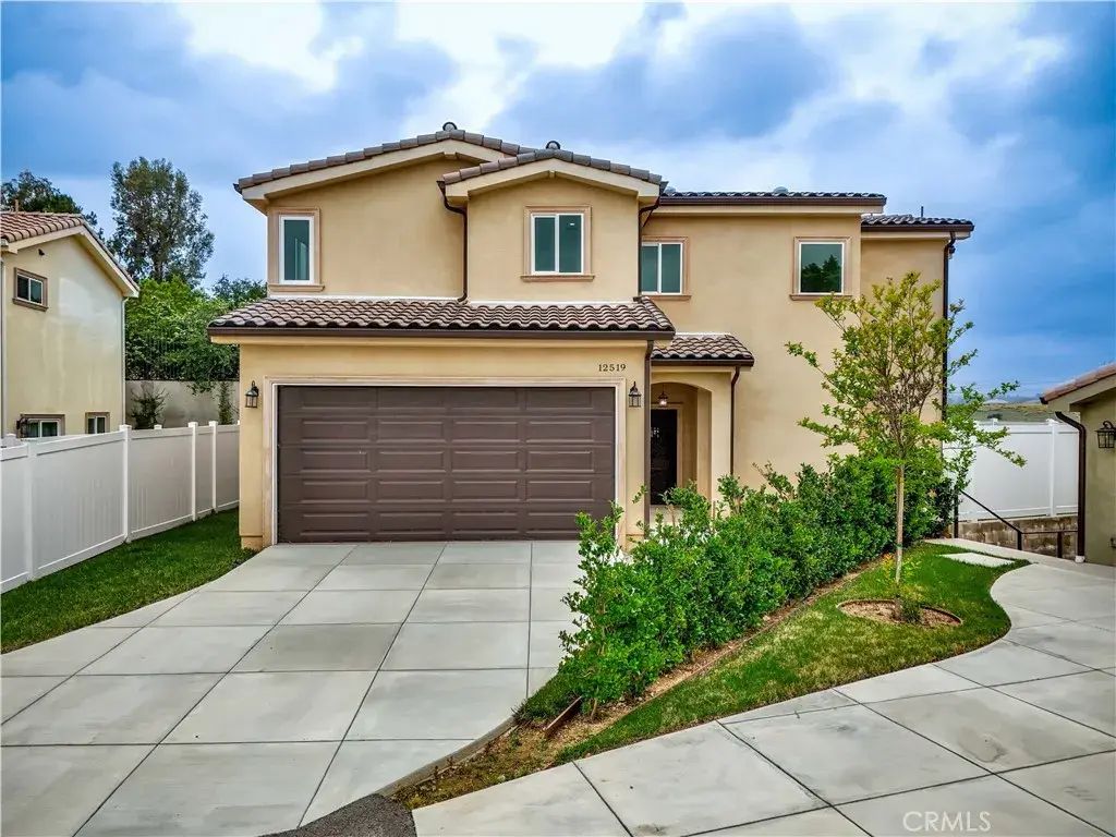 12519 Haleh Ln, Sylmar