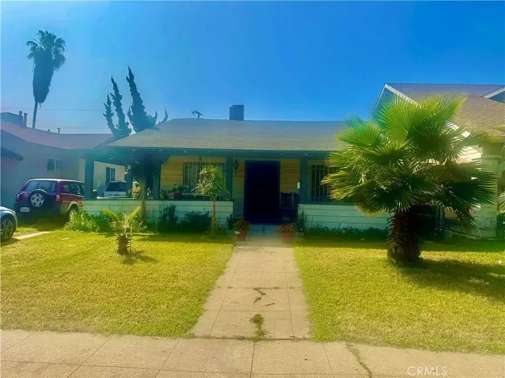 1564 W 46th, Los Angeles