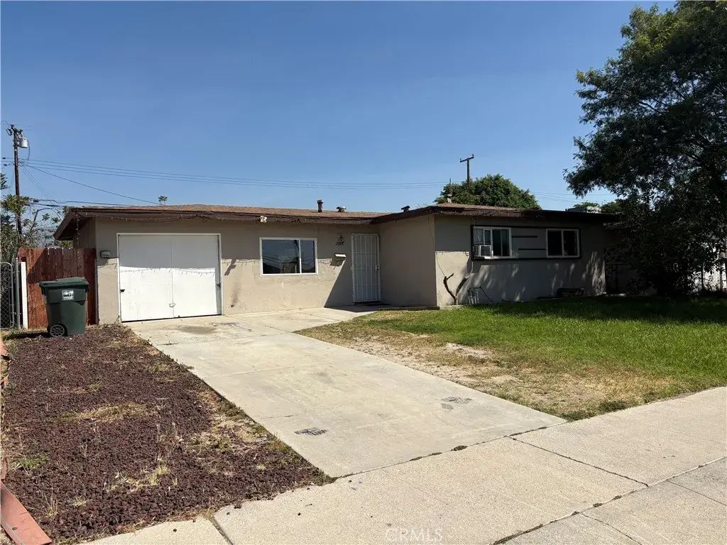 2004 W 15th, San Bernardino