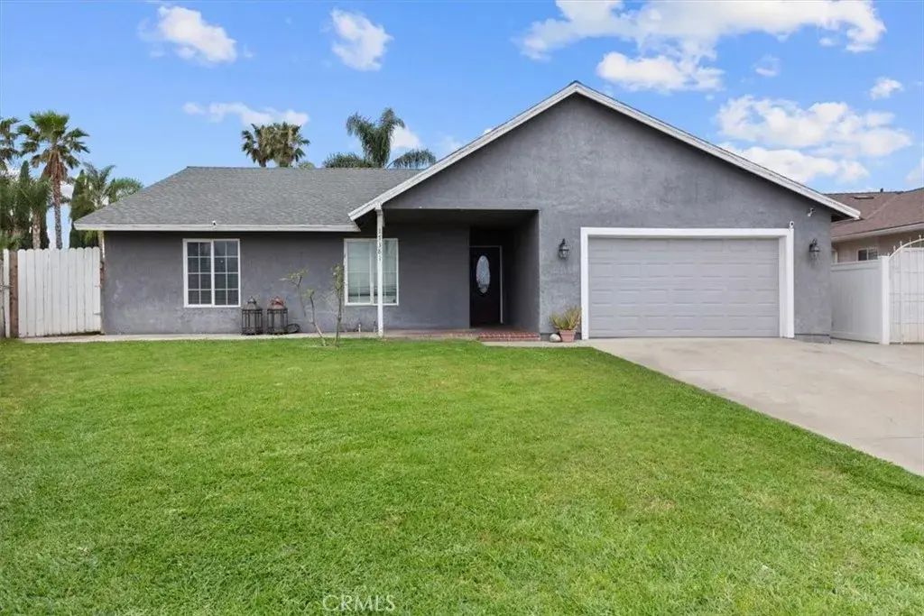 17381 Seville Court, Fontana