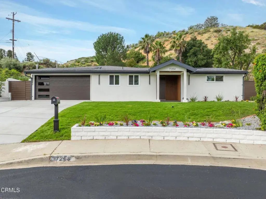 17254 Warrington Drive, Los Angeles