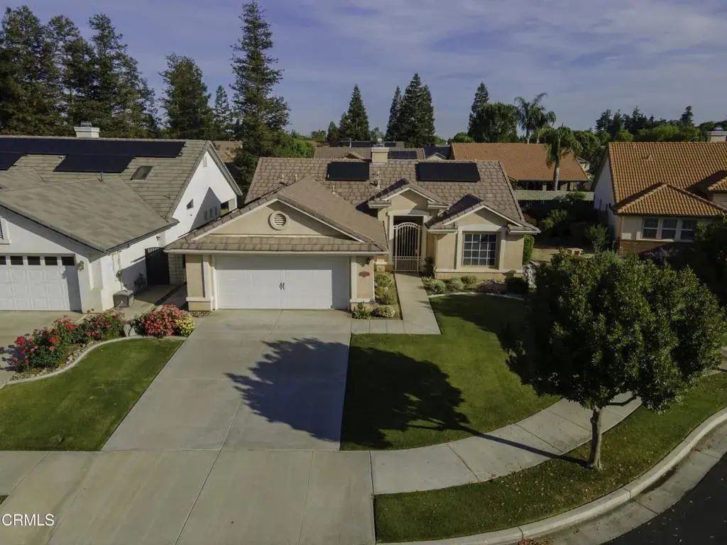 9910 Timeless Rose Court, Bakersfield