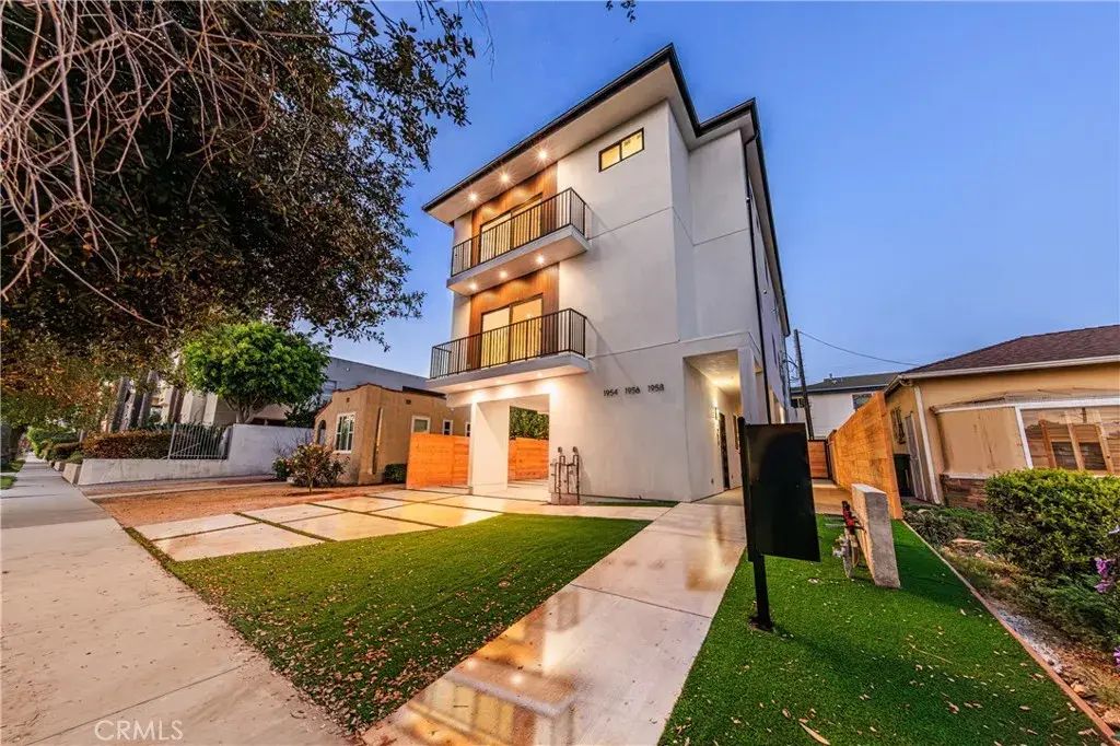1956 Purdue Avenue C, Los Angeles