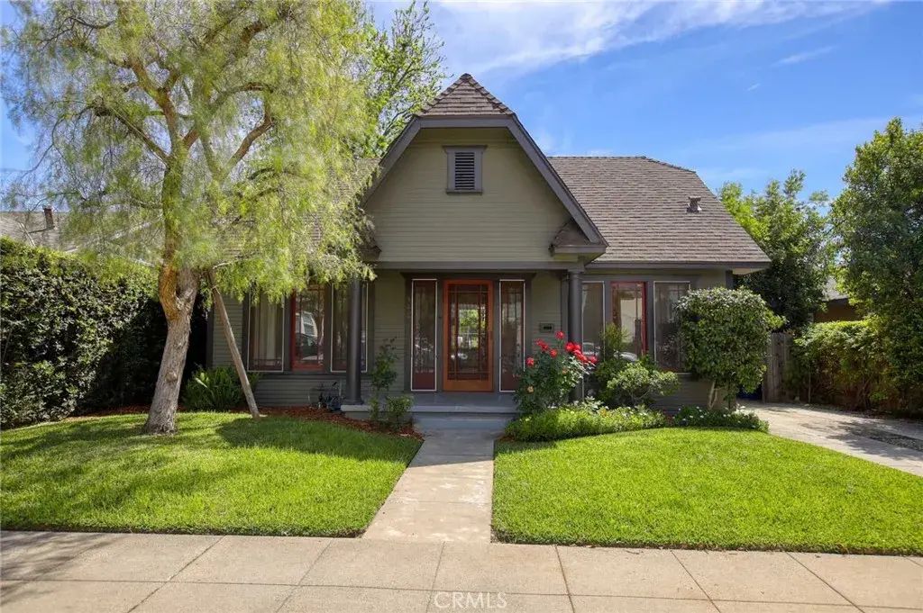 340 W Lime, Monrovia