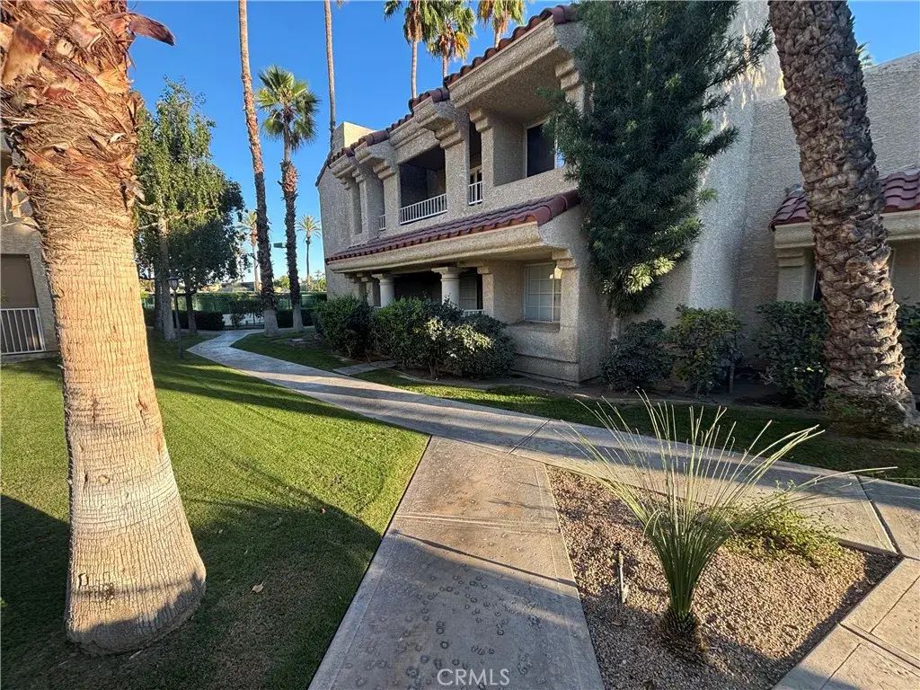 2700 Lawrence Crossley 84, Palm Springs