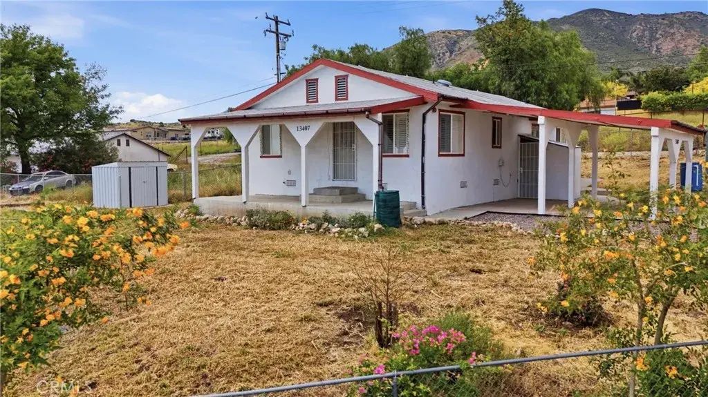 13407 Kagel Canyon, Sylmar