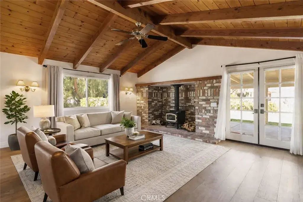 4989 Cochran Street, Simi Valley
