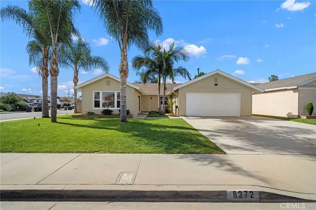8272 Guilders Drive, Huntington Beach