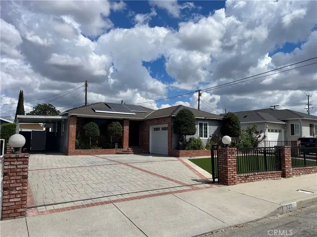 523 W 147th, Gardena