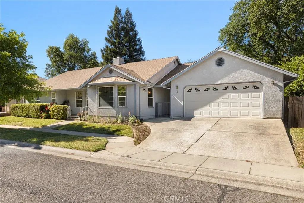 2 Summerwood Court, Chico