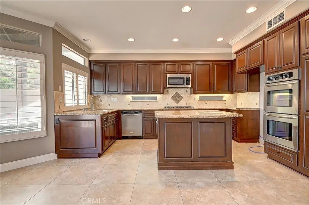 28572 Brookhill Road, Trabuco Canyon