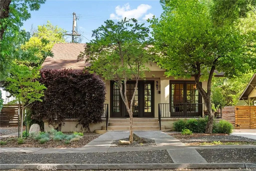 587 E 3rd, Chico