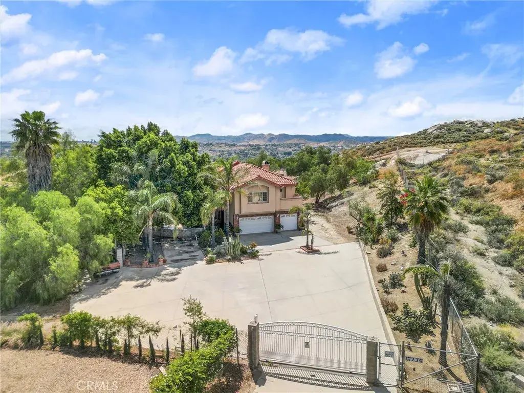 17234 Gamble Avenue, Riverside