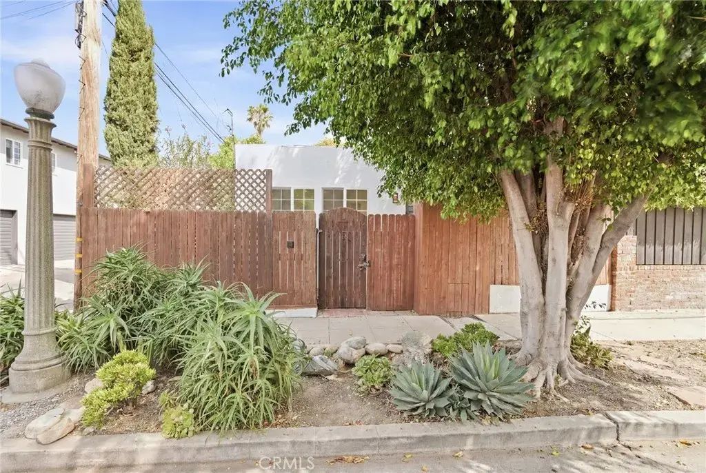 12063 Woodbridge Street, Studio City