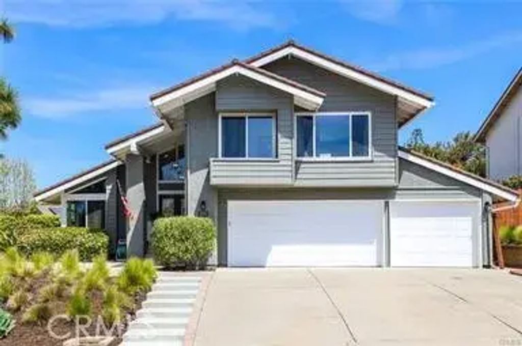 22112 Comanche, Lake Forest