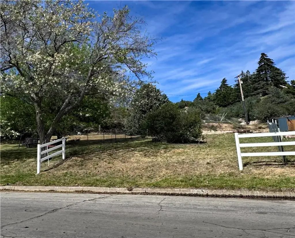 Ranch Club Rd & Kiptree Dr, Lake Elizabeth