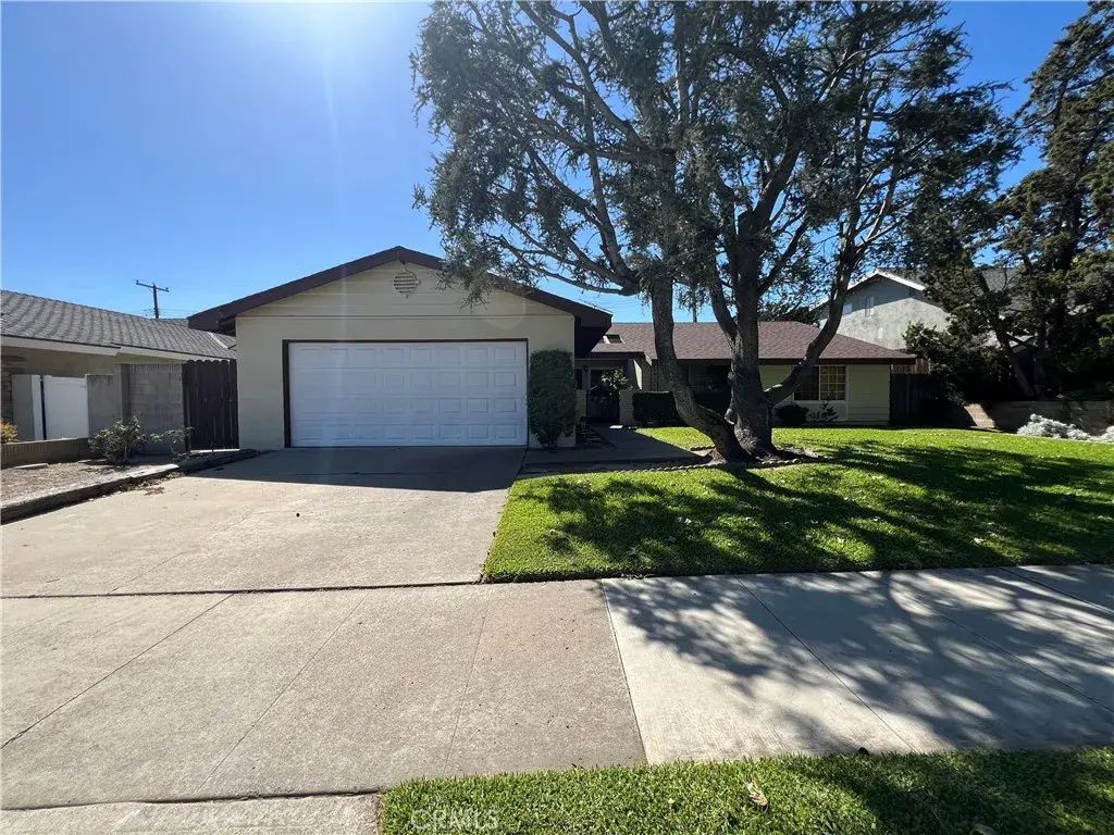 328 S Wheeler Place, Orange