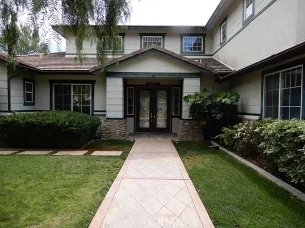 1050 Fuller Drive, Claremont