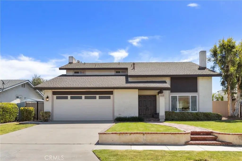 939 Nottingham, Corona