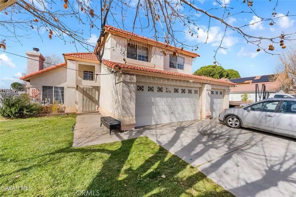 43903 11th, Lancaster