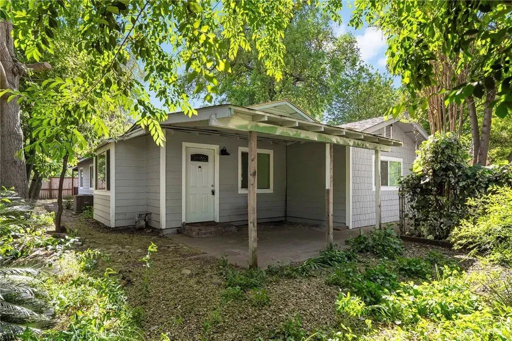1131 Stewart Avenue, Chico